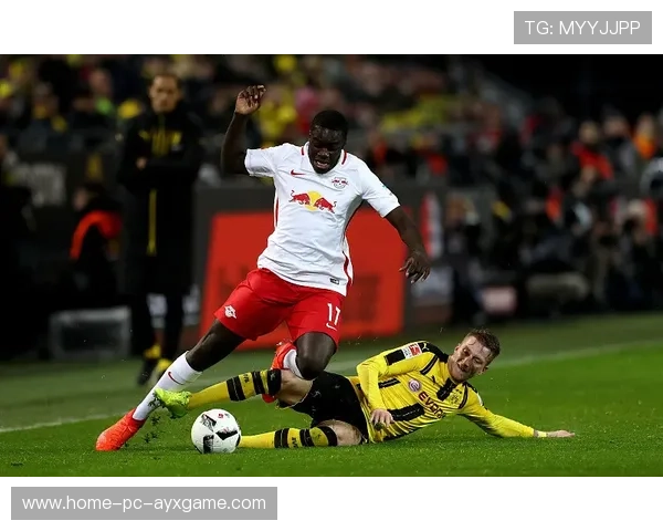 曼联目标四强，转会市场动态密切关注，曼联2021转会目标