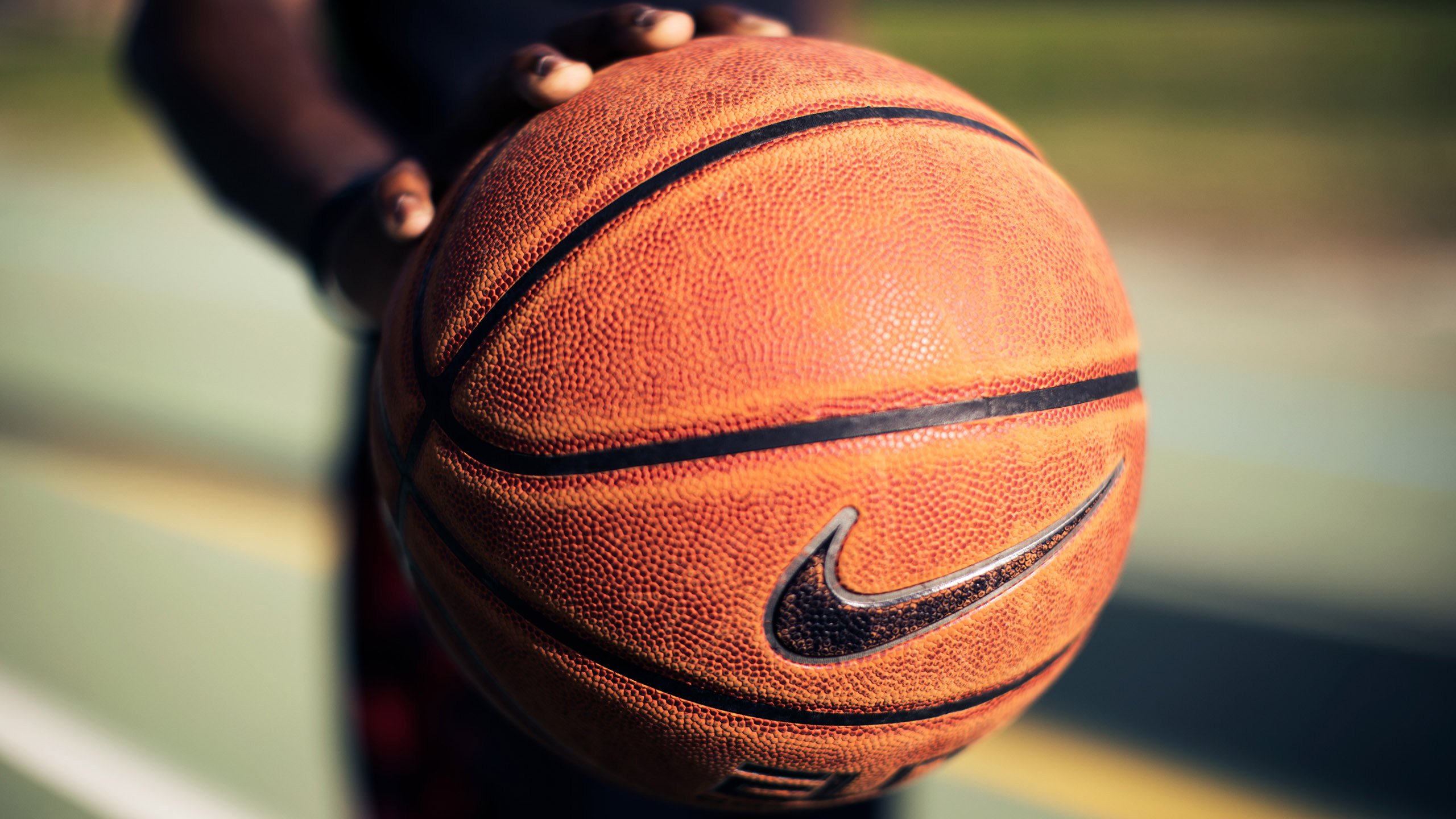 盘点 NBA 季后赛历史上著名的“下克上”瞬间。